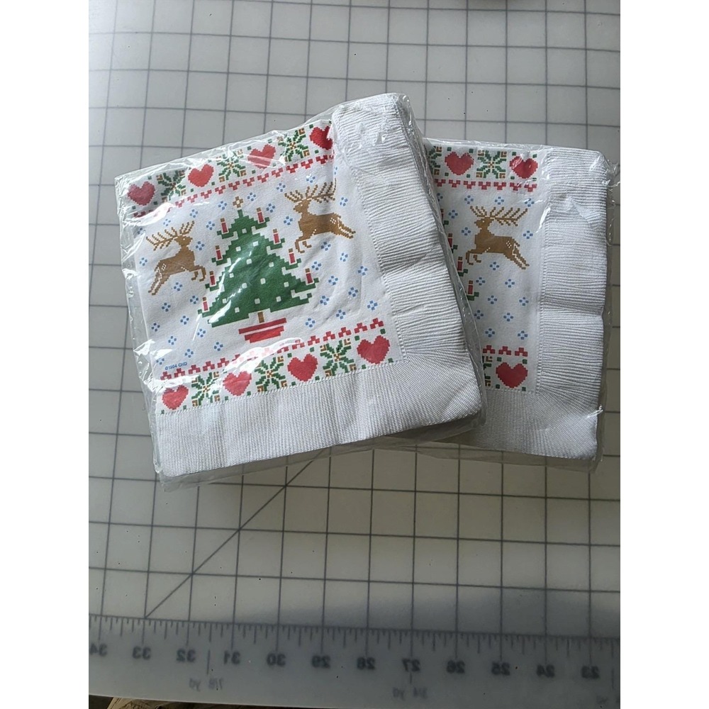Vintage Artfaire Christmas Luncheon Napkins 1984 Reindeer Tree Hearts NOS 24 Ct